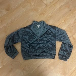 Forever 21 cropped quilted pullover